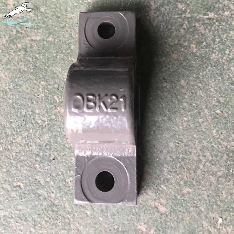 SINOTRUK HOWO Front Stabilizer Support WG9100680047|LEO Auto Parts 