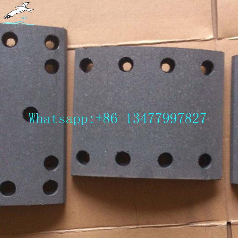 WG9231342069摩擦片.jpg