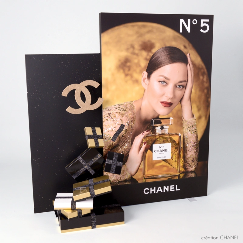 cosmetic display counter, display for perfume