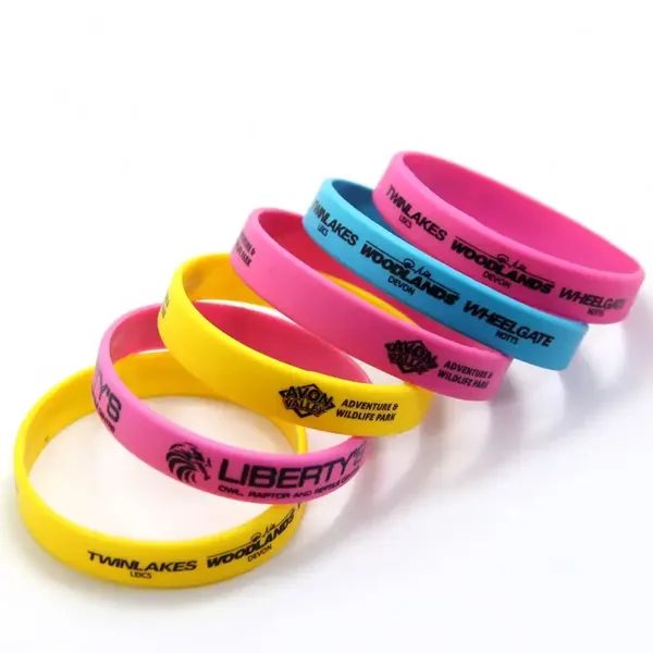  Custom logo Silicon wrist bands