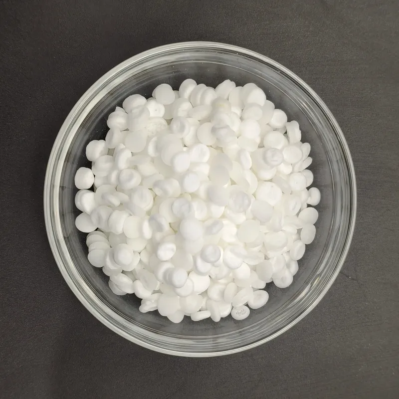 Mat Vehicle- Chemical products- Behentrimonium Chloride (and) Ethanol - CAS No.: 17301-53-0