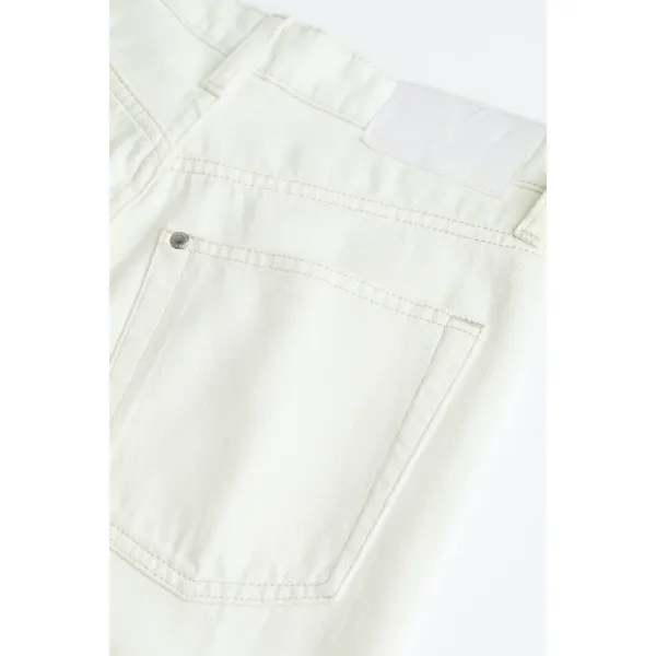 Women’s White High Waisted Loose Jeans | Trendy and Comfortable
