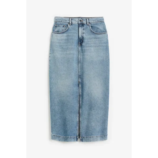 Light Blue Cropped Jeans | Casual and Versatile