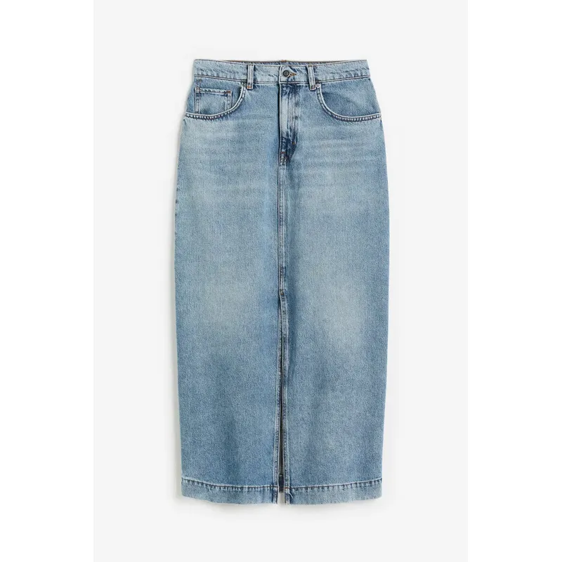 Light Blue Cropped Jeans | Casual and Versatile