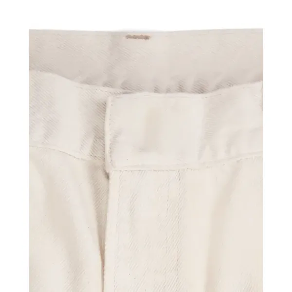 Slim Fit Patch Natural Jeans | Unique Style with Natural Patch Accents