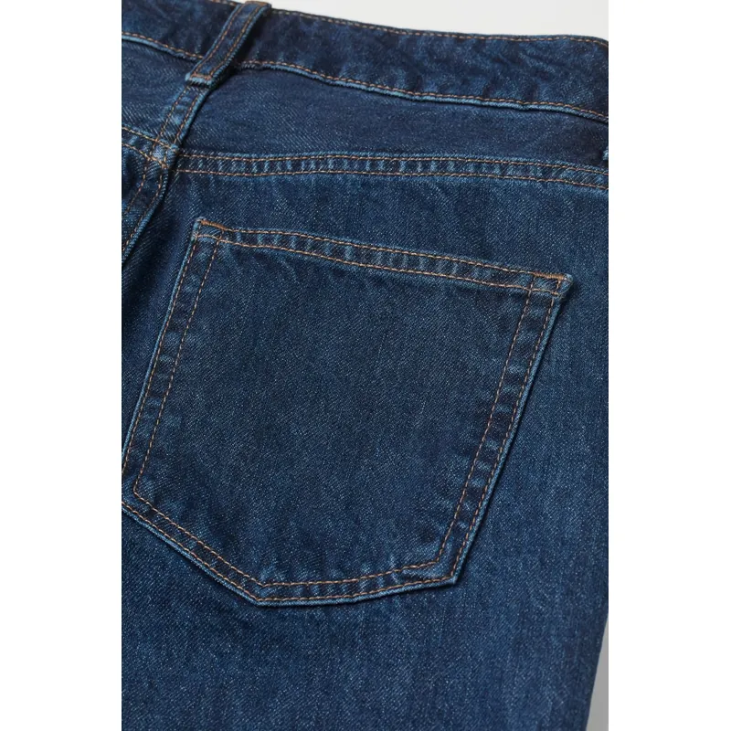 Straight-Leg High-Rise Jeans | Light Blue, Dark Blue, White | Versatile and Stylish