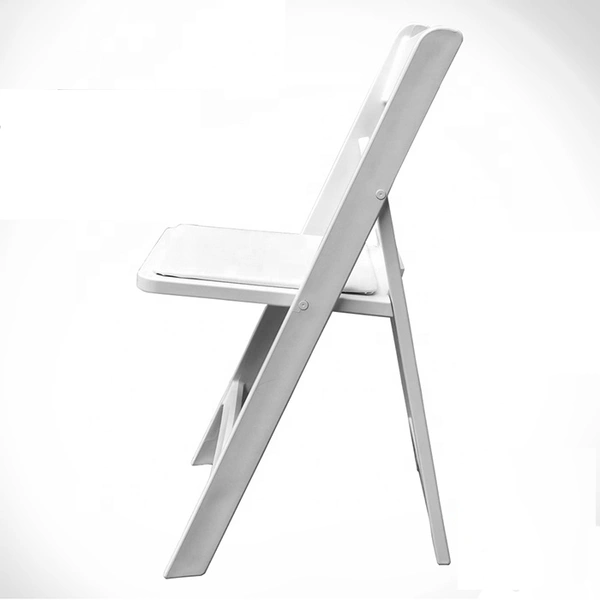 Folding Leisure White plastic table 