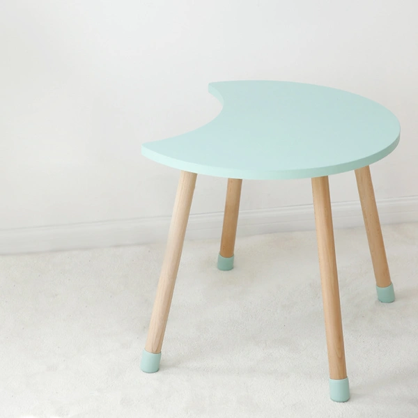 Moon and Star Shape Children's Table And Chair