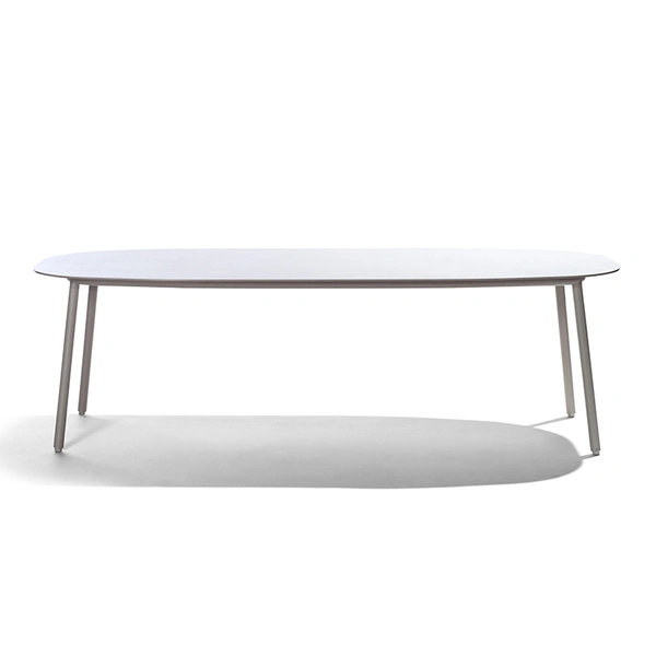 Royal Hotel rope dining set 