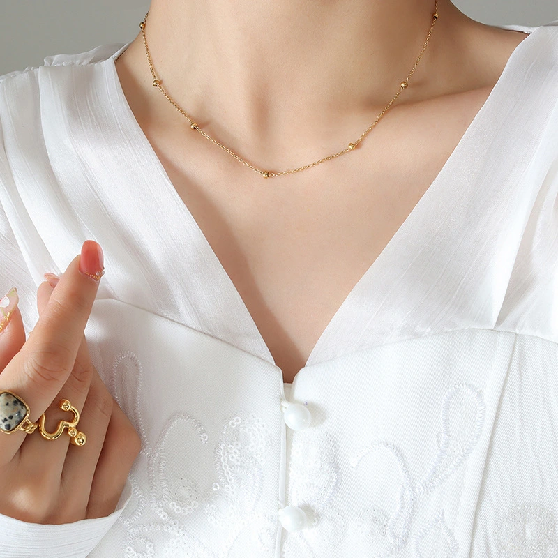 Beaded chain necklace