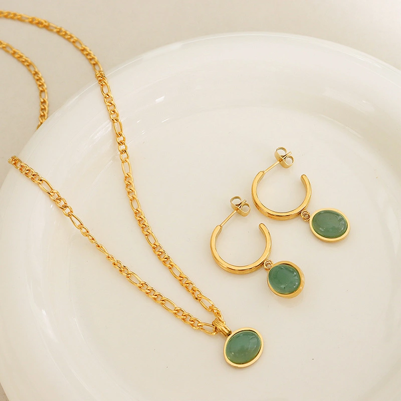 Green Jade Necklace and Earring Jewelry Set