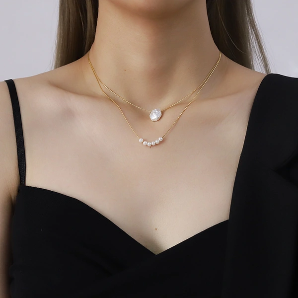 Imitation Mother of Pearl Jewelry Necklace White Color