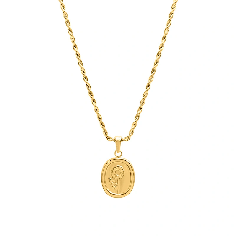 18K gold plated Embossed Flower Pendant Necklace