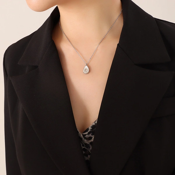 Fashion Mother of Pearl Avocado Women Pendant Necklace