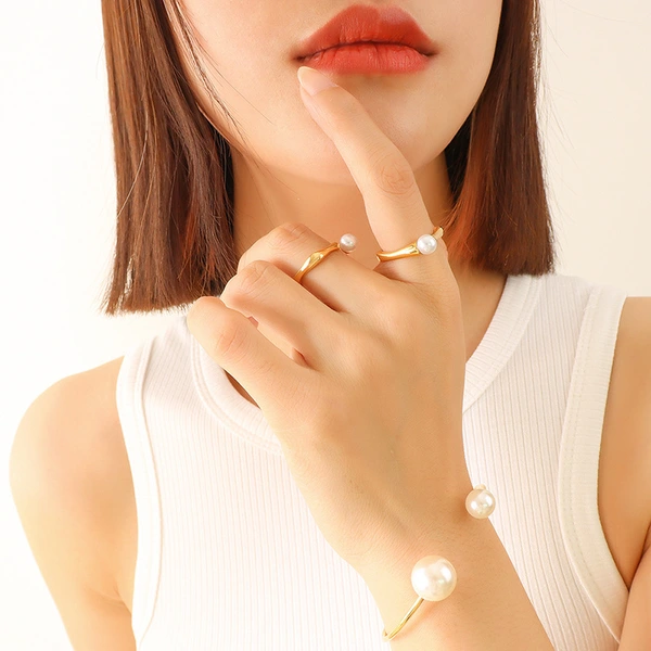 Gold Plated Women Fashion Jewelry Pearl Ring