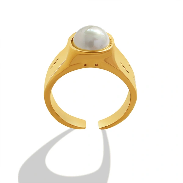 High Gloss Premium Women Pearl Ring