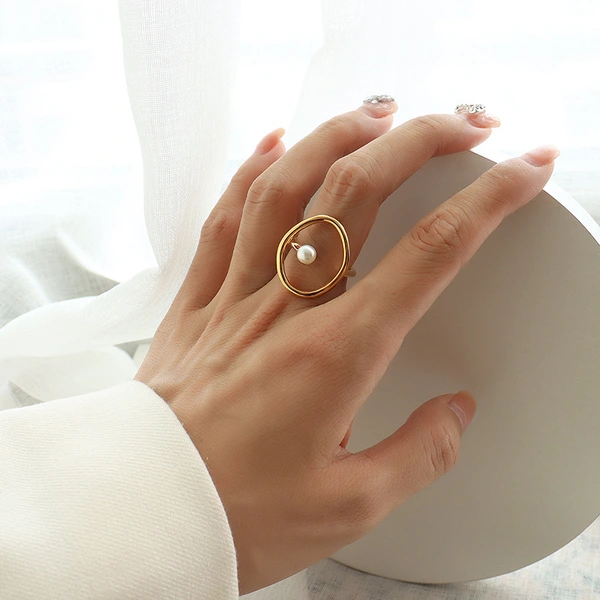 Steel PVD Gold Women Pearl Ring