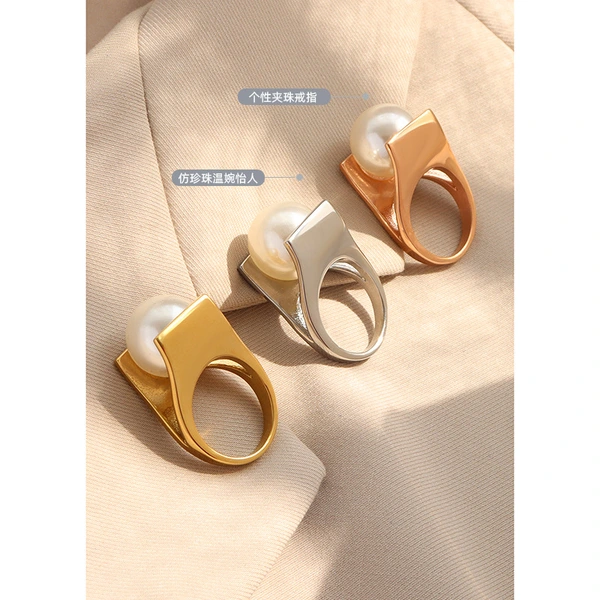 Stainless Steel Gold Plated Statement Exaggerated Pearl Ring