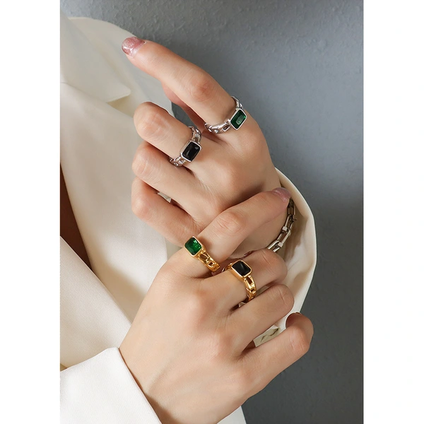 Gold Color Bezel Setting Green Stone Ring