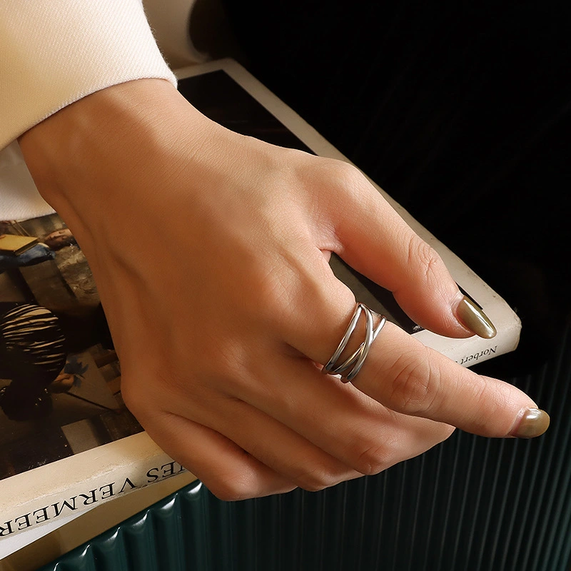 Women Open Ring Design Fashion Line Ring