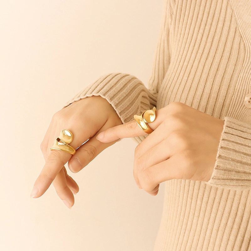 Gold PVD Women Twisted Dash Ring