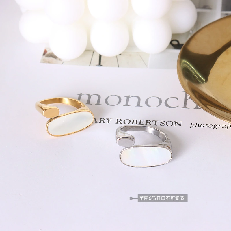 Women Mother of Pearl Gold Ring