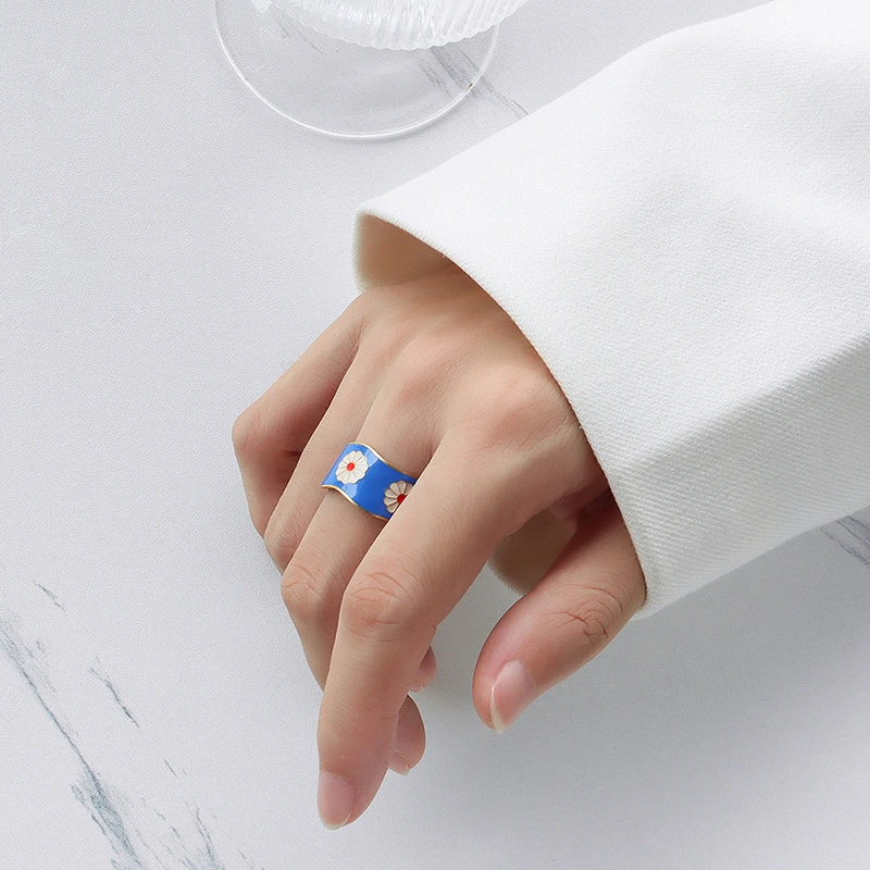 Titanium Enamel Flower Ring