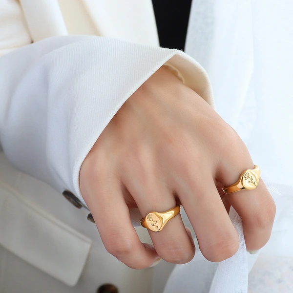 Gold Rose Flower Signet Ring