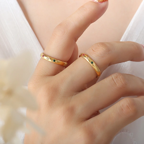  Micro Pave Colorful Red White Green Cubic Zirconia Rings