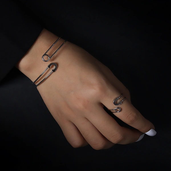 Gold Titanium Pin Ring