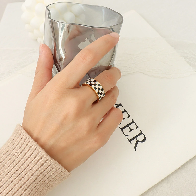 Black and White Enamel Plaid Pattern Ring