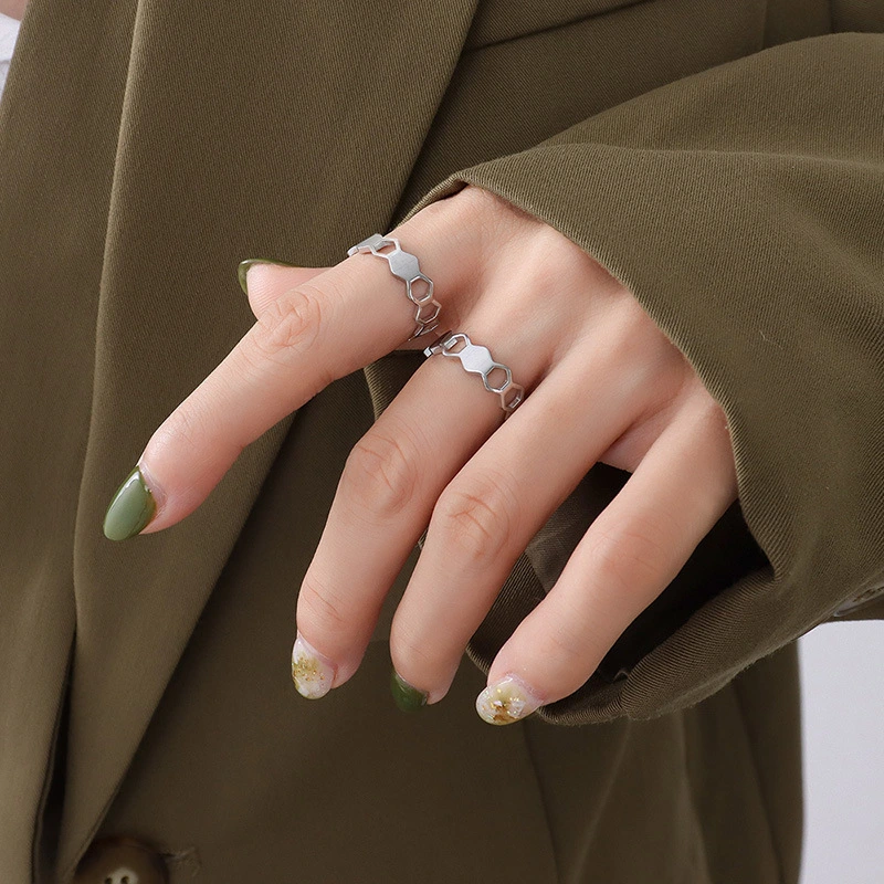 Titanium Gold Open Beatrice Ring