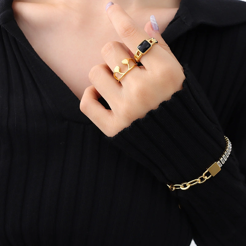 Gold Double Heart Ring