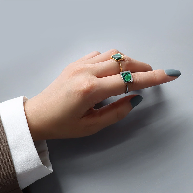 Women Design Green Turquoise Jewelry Ring