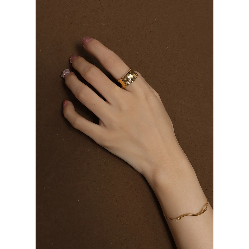 Hammered Jewelry Ring Band for Women