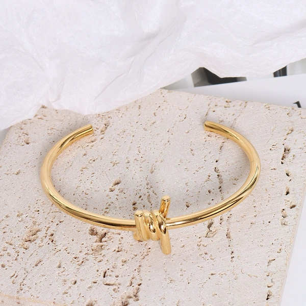 Fashion 18K Gold Plated Thorns Bangle Bracelet