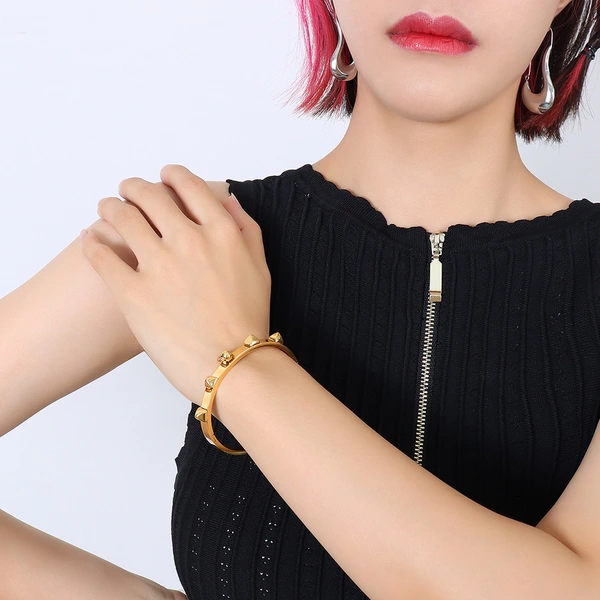 Women Design Fashion Nail Bangle Bracelet