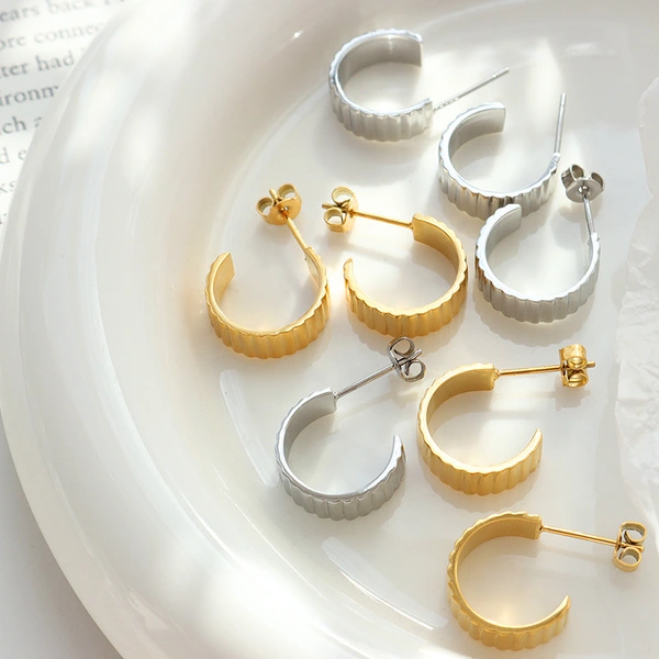 Fashion Women Gold Plated Stainless Steel Hoop Earrings