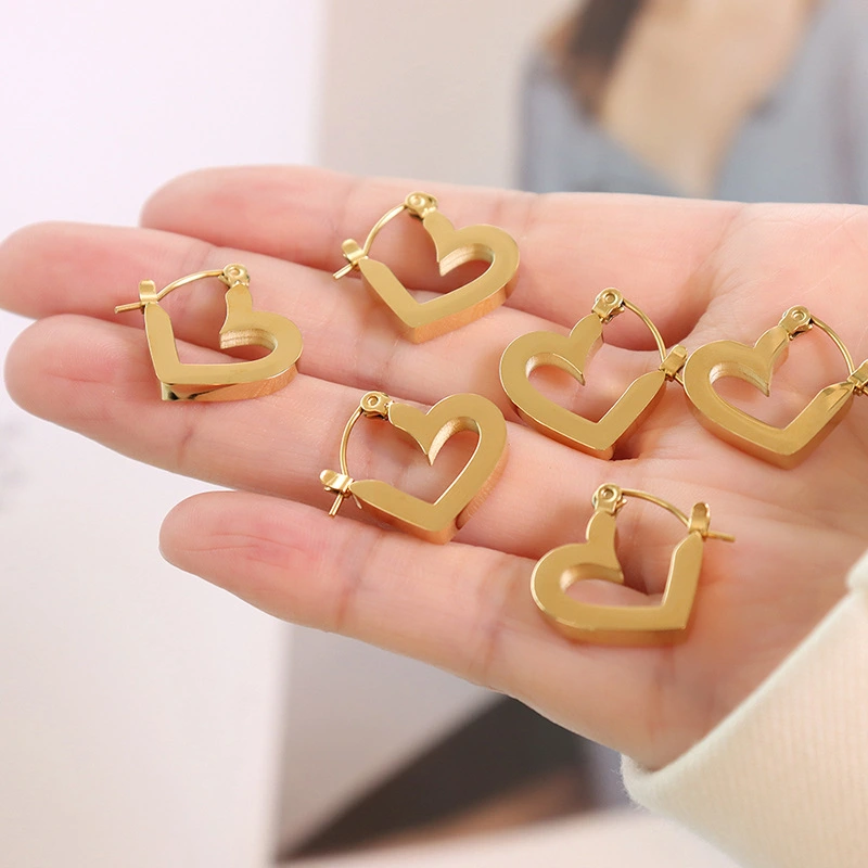 Stainless Steel Earing Huggies Gold Heart Jewelry Earrings
