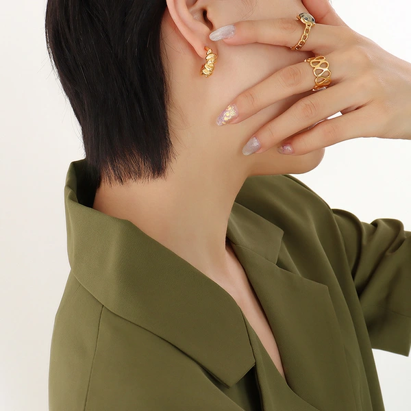 Women Fashion Earring 18K Yellow Gold Twist Hoop Earrings