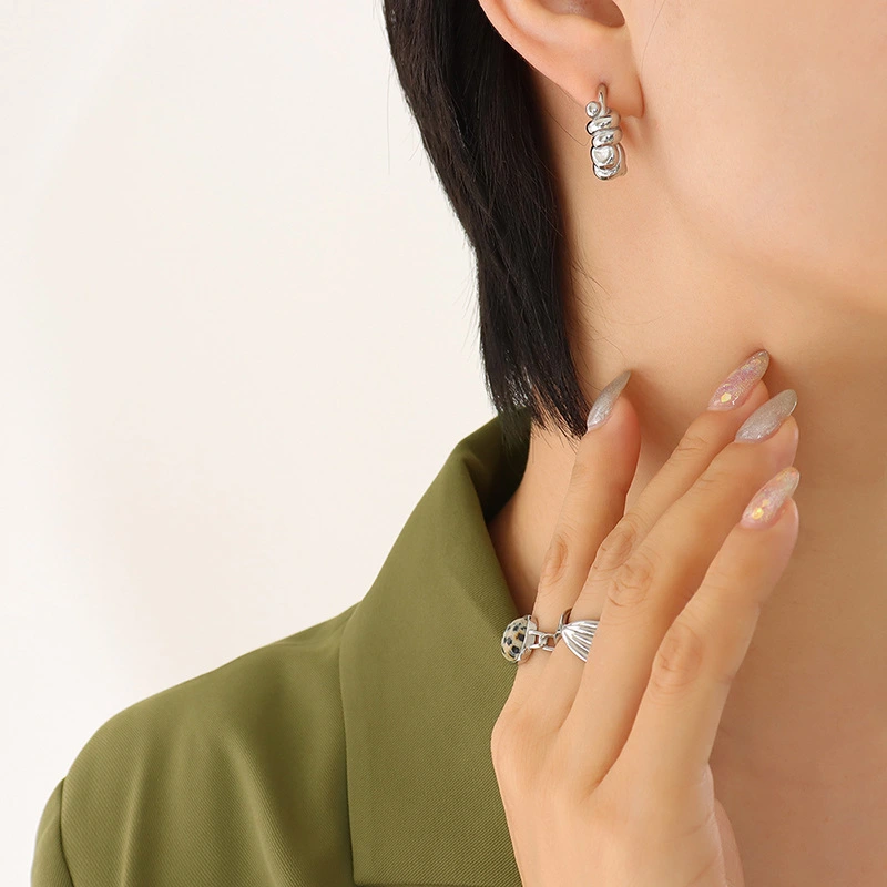 Women Fashion Earring 18K Yellow Gold Twist Hoop Earrings