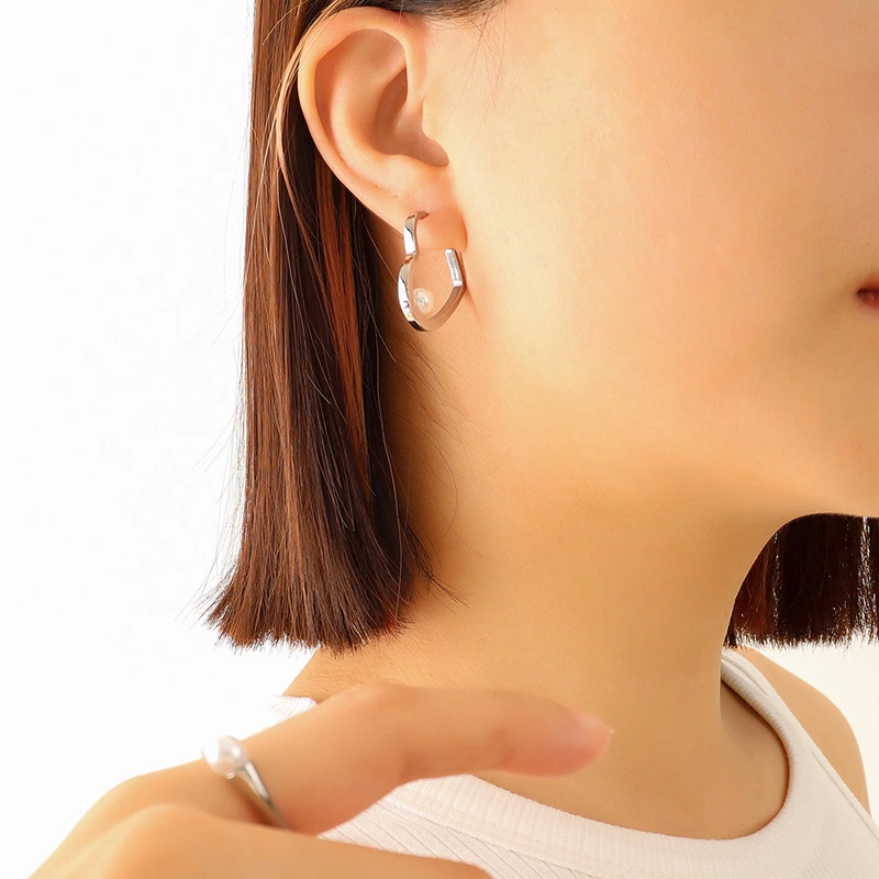 Dainty Pearl Heart Hoop Earring Pearl Stone Hoop Earring