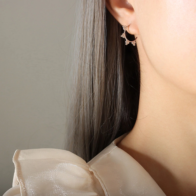 Simple Semicircle Curved Earrings Three Ball Sunflower Girl Earrings