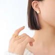 Fashion Jewelry Mother of Pearl Gold Color Stud Earrings