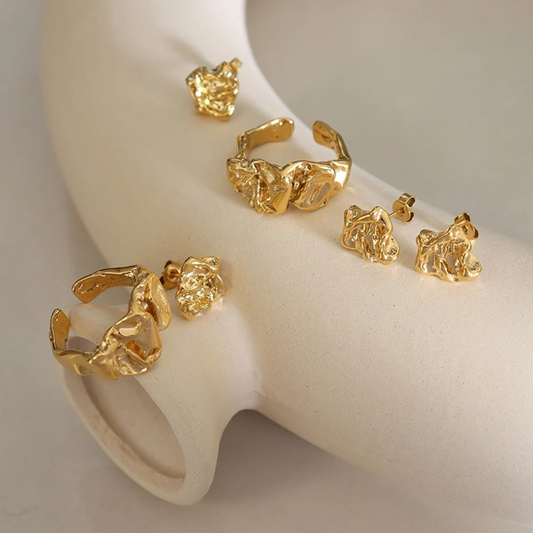 Stainless Steel 18K Gold Exaggerated Textured Stud Earrings