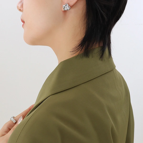 Stainless Steel 18K Gold Exaggerated Textured Stud Earrings