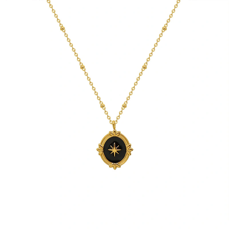 18K gold pendant necklace 