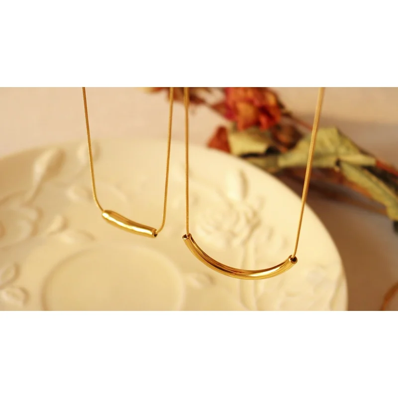 Geometric Tube Bar Necklace Pendant for Women