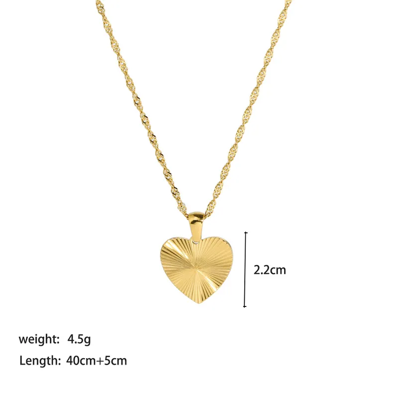 Stainless Steel High Gloss Heart Pendant Necklace