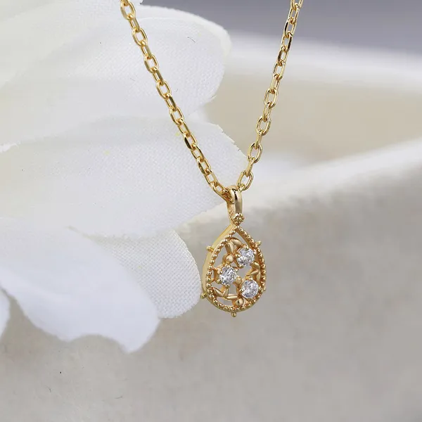 High Quality Stainless Steel Jewelry Necklace Color Stone Setting